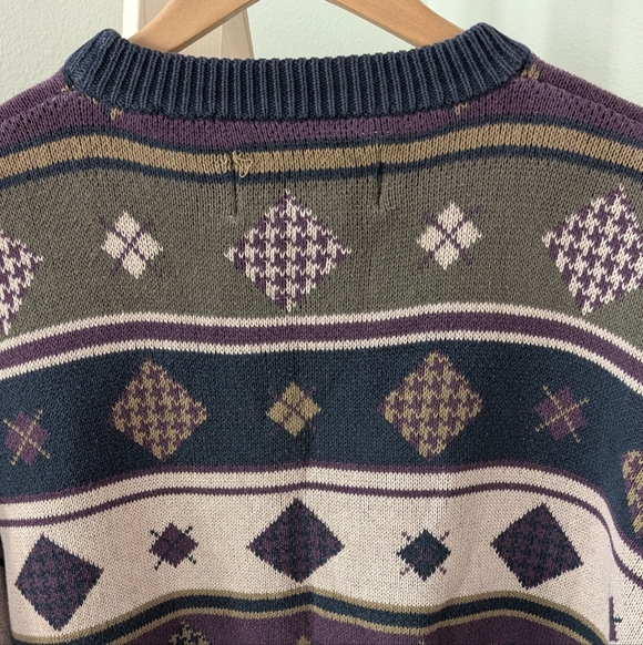 Vintage Abstract Geometric Multi-Patterned Crewneck Sweater In Black/Ivory/Plum - Picture 8 of 11